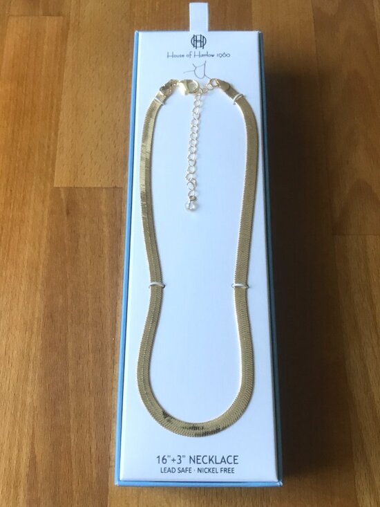 House of Harlow 1960 Classic Gold Herringbone Chain Necklace - Picture 2 of 7